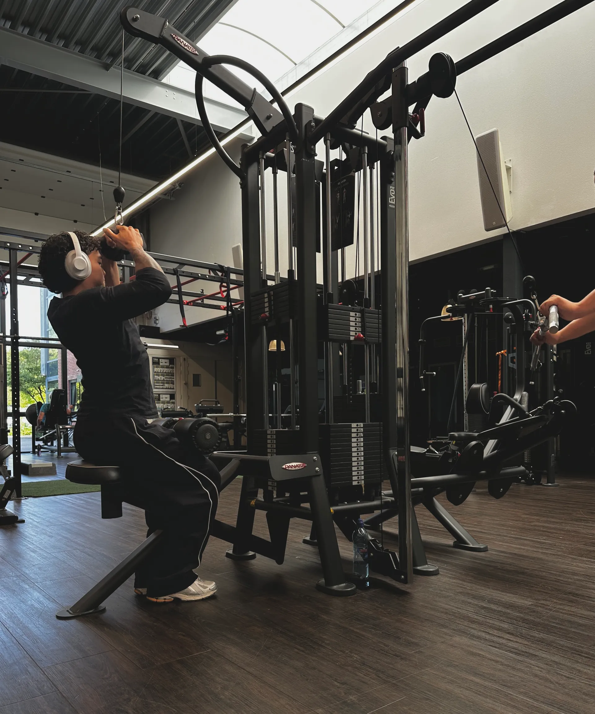 Millennium Sports Hoevelaken fitness en krachttraining zaal